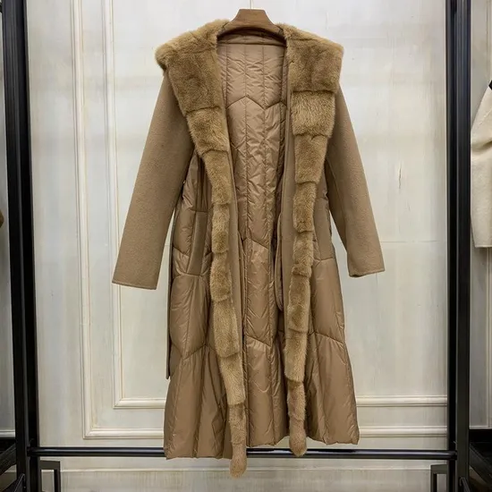 Custom Fashion Warm Light Luxury Winter Women Wooldown Coat Long Wool Coat with Real Mink Fur Collar