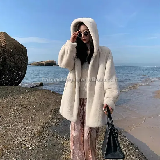 2025 Wholesale Fashion Ladies Fall Winter Real Mink Fur Coat Long Sleeve Women Short Sable Fur Coat Price